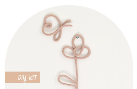 Diy kit | Knitted flower and butterfly