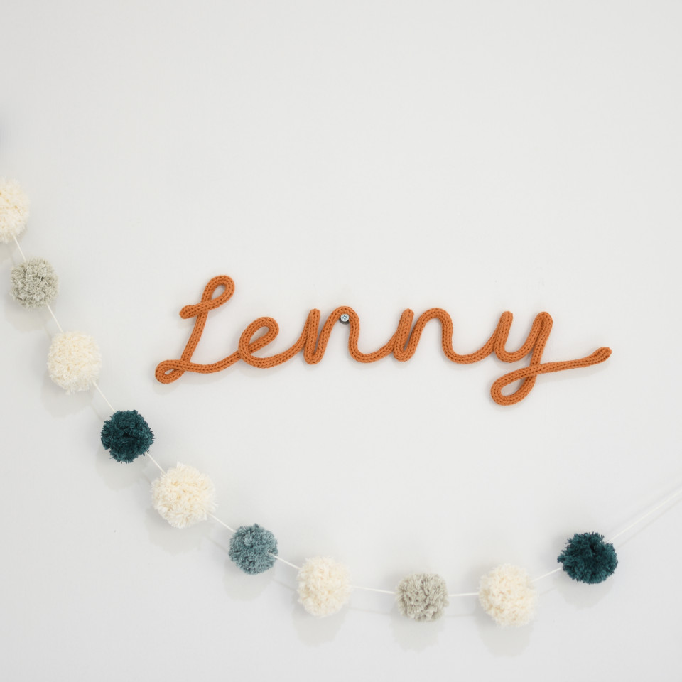Personalized knitted name/word | Lenny font