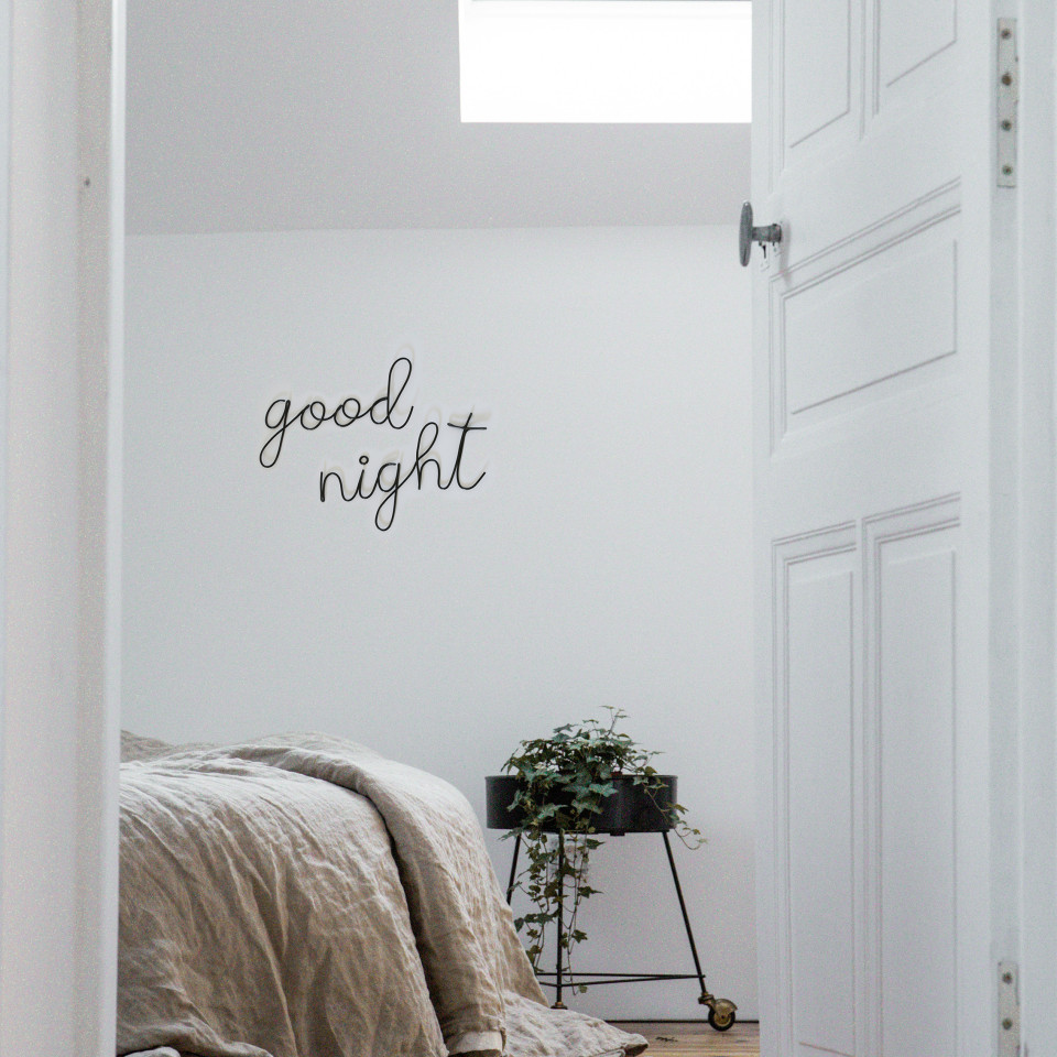 מילים מחוט מכופף | good night