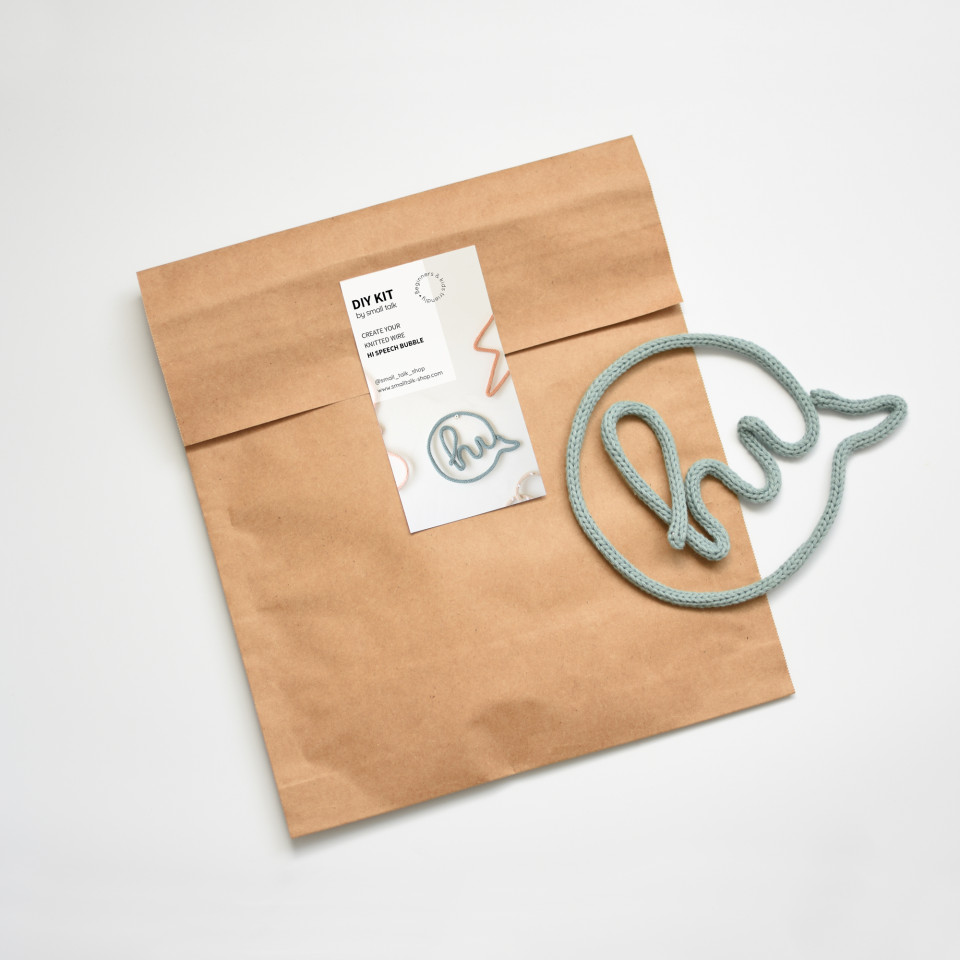 Diy kit | Knitted Hi speech bubble