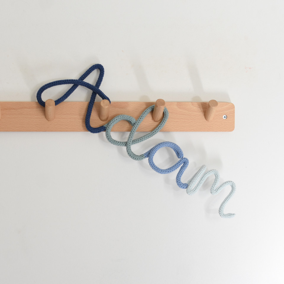 Custom knitted name/word | multicolor 